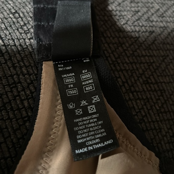 PANACHE Black Women's Aria Plunge Bra Black/Nude - Picture 4 of 6